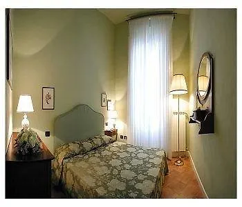 Palazzo Alfani - Residenza D'epoca 3*