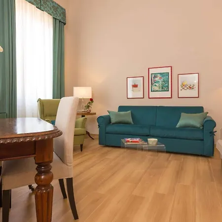 Palazzo Alfani - Residenza D'epoca Отель Флоренция