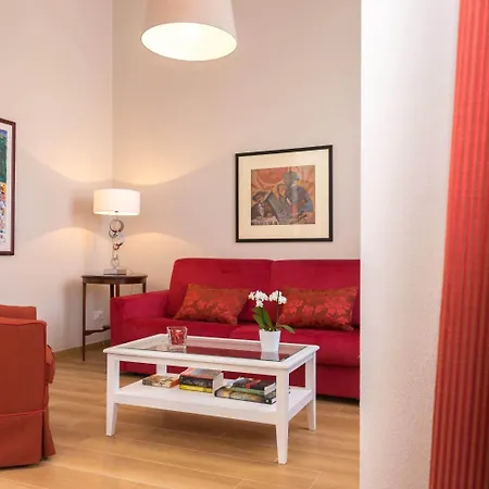 Palazzo Alfani - Residenza D'epoca Отель