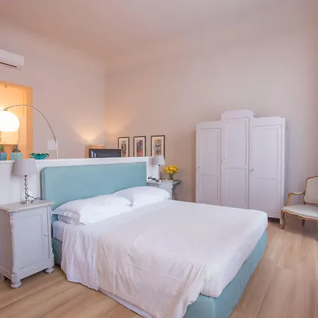 Palazzo Alfani - Residenza D'epoca Szálloda