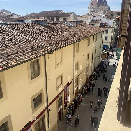 Palazzo Alfani - Residenza D'epoca 3*